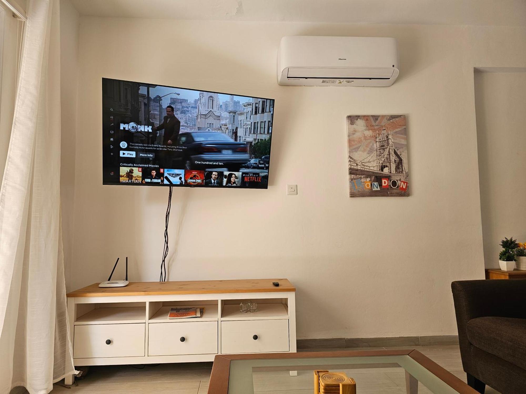 Zom Holiday Apartment Пафос Екстериор снимка